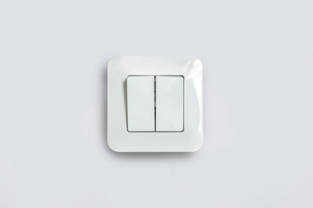 Выключатель двухклавишный С56-027(16А)