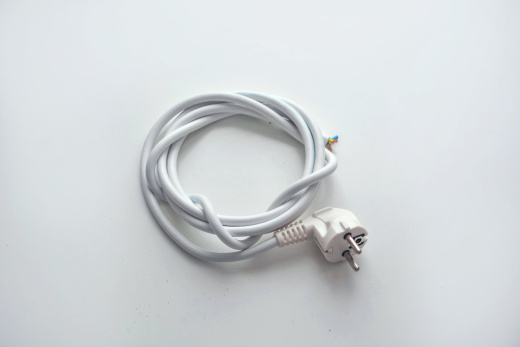 Шнур армированный ПВС ВП 2х1.5+1х1.5-250-40-16 2/3 метра